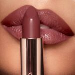 رژلب جامد شارلوت تیلبری Pillow Talk - تصویر 12