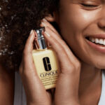 لوسیون دراماتیکلی مرطوب کننده کلینیک - تصویر 2