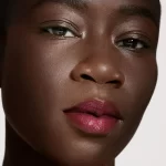 رژلب براق یونیورسال LUMINIZER فنتی بیوتی - تصویر 9