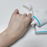 کرم ضد آفتاب بی رنگ آکوآ برند میشا SPF50 - تصویر 5