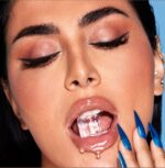 بالم لب یخی حجم دهنده هدی بیوتی - تصویر 6