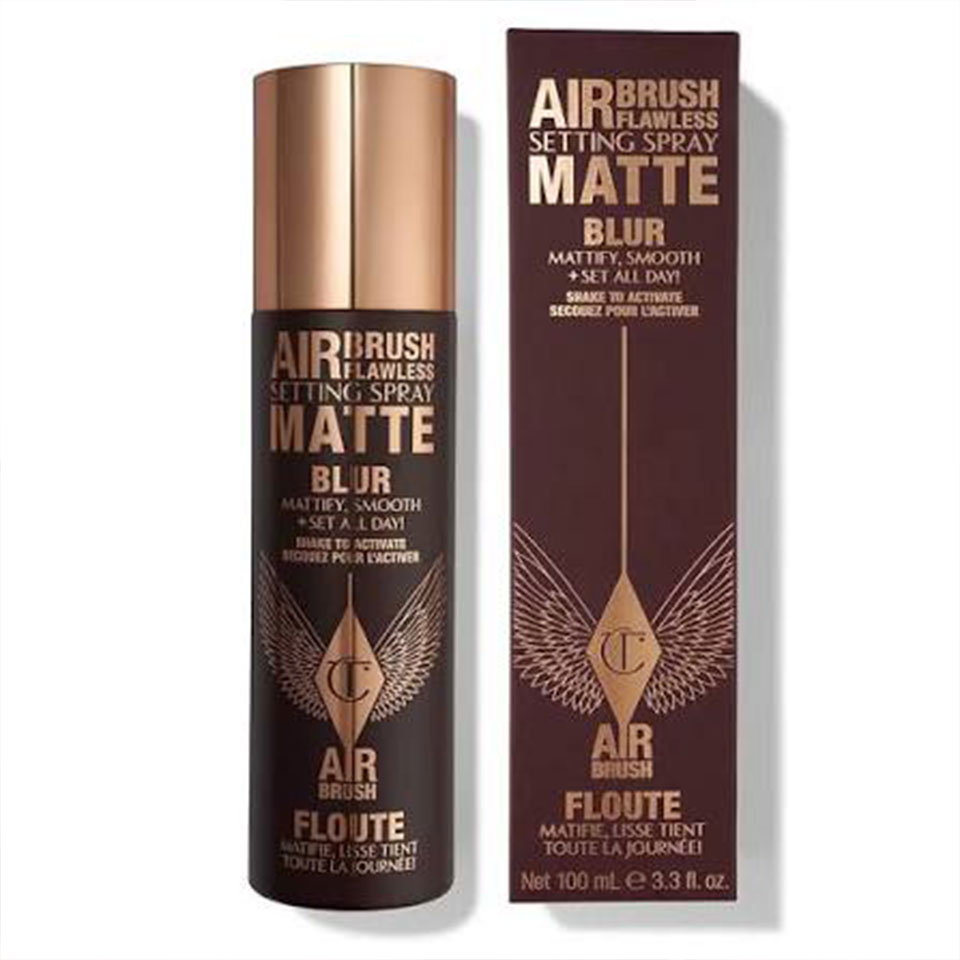 charlote-matte-spary2 اسپری فیکس کننده آرایش شارلوت تیلبری مدل مات - تصویر 1